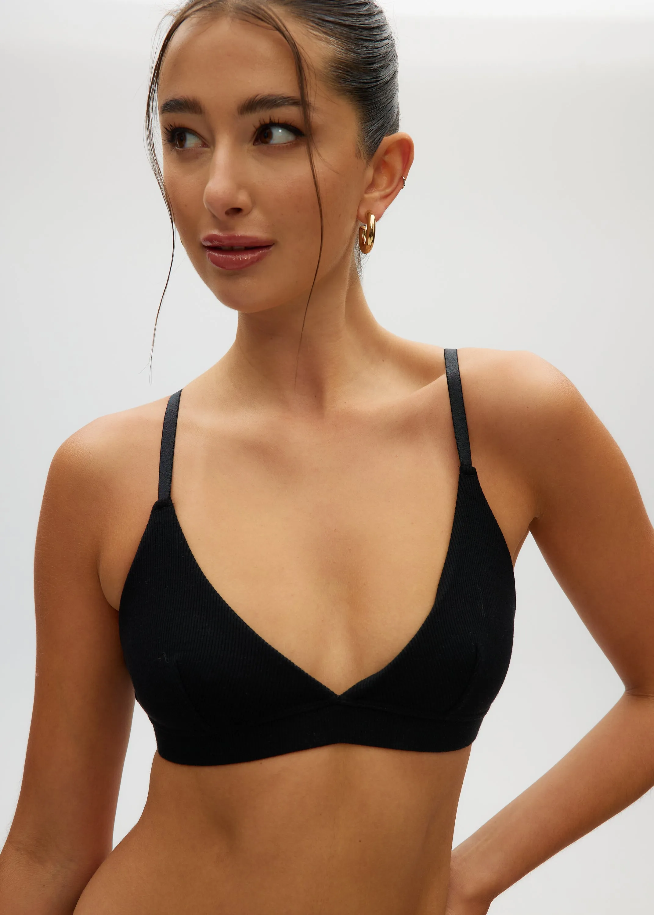 Minimal Triangle Bra